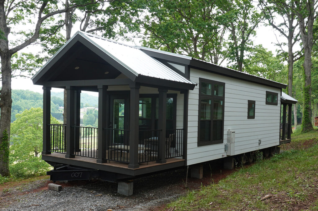 lot-14_cahaba_cl-2007_exterior-00