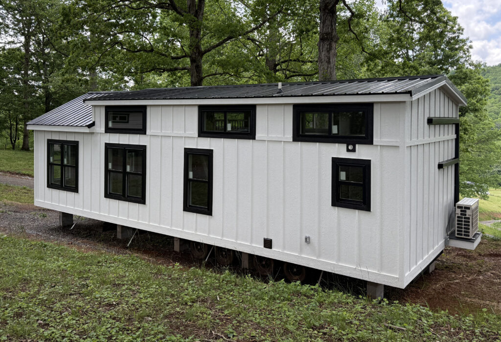 lot-18_cascade_tl-1239_exterior-08-feature