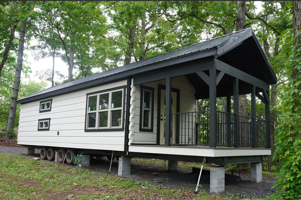 lot-19_smoky_tl-1232_exterior-01