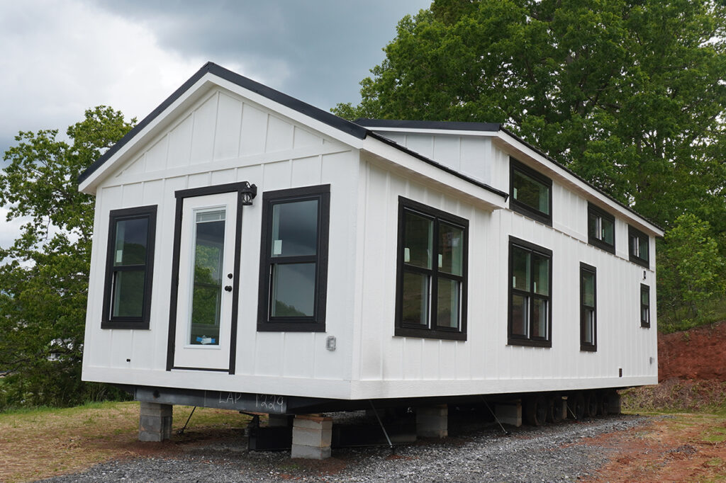 lot-4_cascade_tl-1229_exterior-00