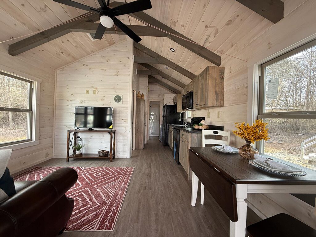 madison_tl-1241_interior-01