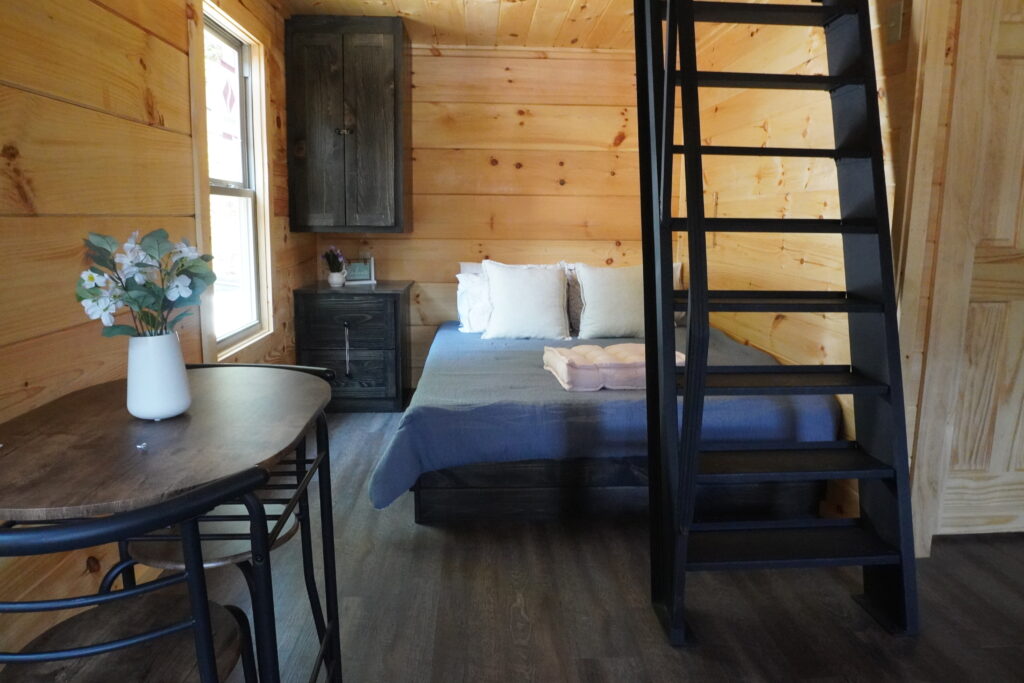 pioneer_tl-1258_interior-01